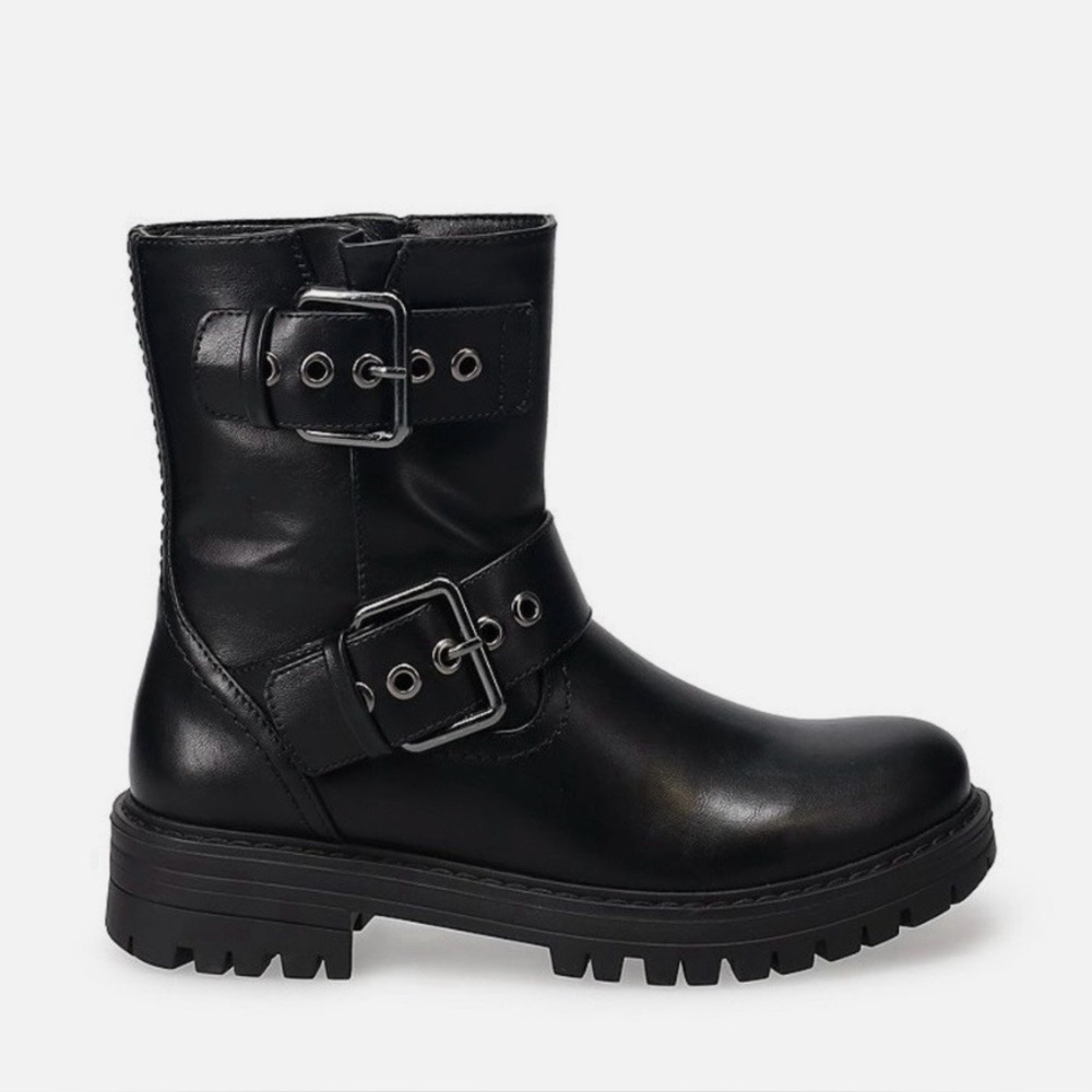 Black Dezirae Boots with Buckles
